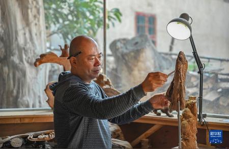 福建莆田：木雕艺术的千年传承与独特魅力