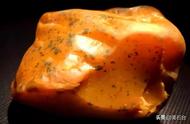 河中捕获的罕见黄蜡石：价值18.8万，但被拒绝