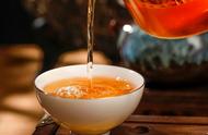 冬季饮茶指南：红茶与绿茶，你选对了吗？