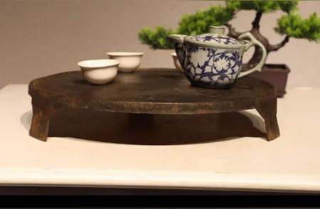 清朝时期的茶艺桌
