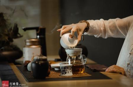 茶艺探索：各类茶叶的烹饪技巧与方法