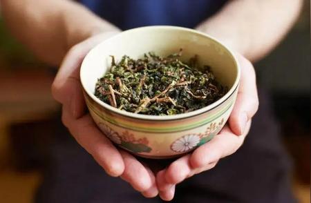 中国茶叶占据全球最昂贵榜单七席，你尝试过几种？