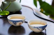 男女皆宜：五种茶助你消暑降燥，解困乏，健康饮茶指南