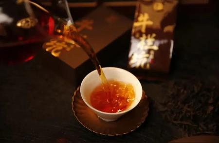武夷山的秘密：揭秘肉桂茶的迷人之处