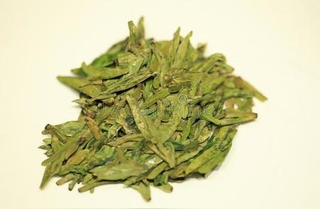 西湖龙井：绿茶界的珍贵宝藏