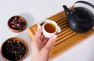 体质不同，选茶有讲究：了解茶叶的寒热属性