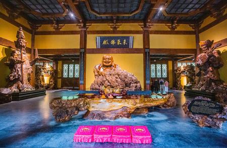 浙江衢州发现五A级根宫佛国，根雕艺术的绝美之地