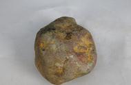 探索玛瑙原石的神秘魅力：皮壳之下惊喜连连