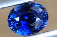 蓝晶石：从模仿到自我实现的宝石传奇