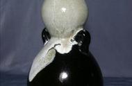 探索亭亭玉立的葫芦瓶：艺术之美与收藏价值