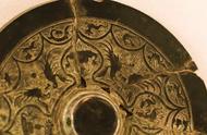 探索中国古代铜镜文化，解读历史背后的深意