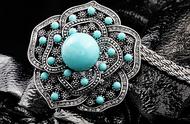 IDee复古蓝松石花朵项链胸针：时尚与品味的完美融合