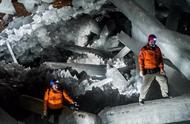 探秘墨西哥水晶洞：12米高的水晶震撼全球