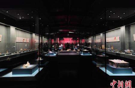 郑州古陶瓷揭秘：古人的衣食住行如何展现‘人间烟火’？