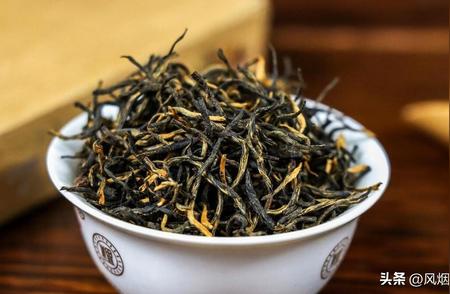各类茶之独特韵味：绿茶、黄茶、红茶等区别解析