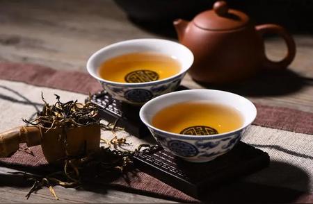 红茶的魅力：揭秘10个让你痴迷的冷知识