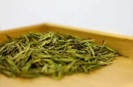黄茶入门：了解其独特特性及多样品种