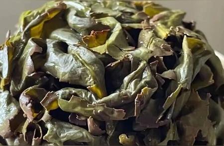 秋茶的独特之处：探索秋季茶叶的韵味与魅力