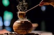 「围炉煮茶」风靡一时：探索今年新兴的茶饮文化