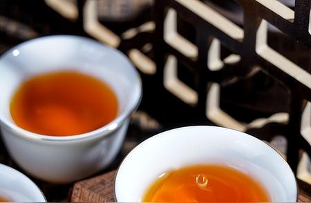 武夷岩茶：挑选适合长期储存的秘诀