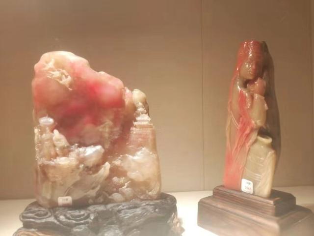 北疆瑰宝：144件巴林石精品亮相京城（记者 刘海 萨其图）