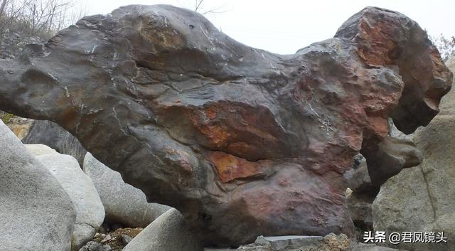 图说三峡奇石：石头图案奇特，酷似山水画